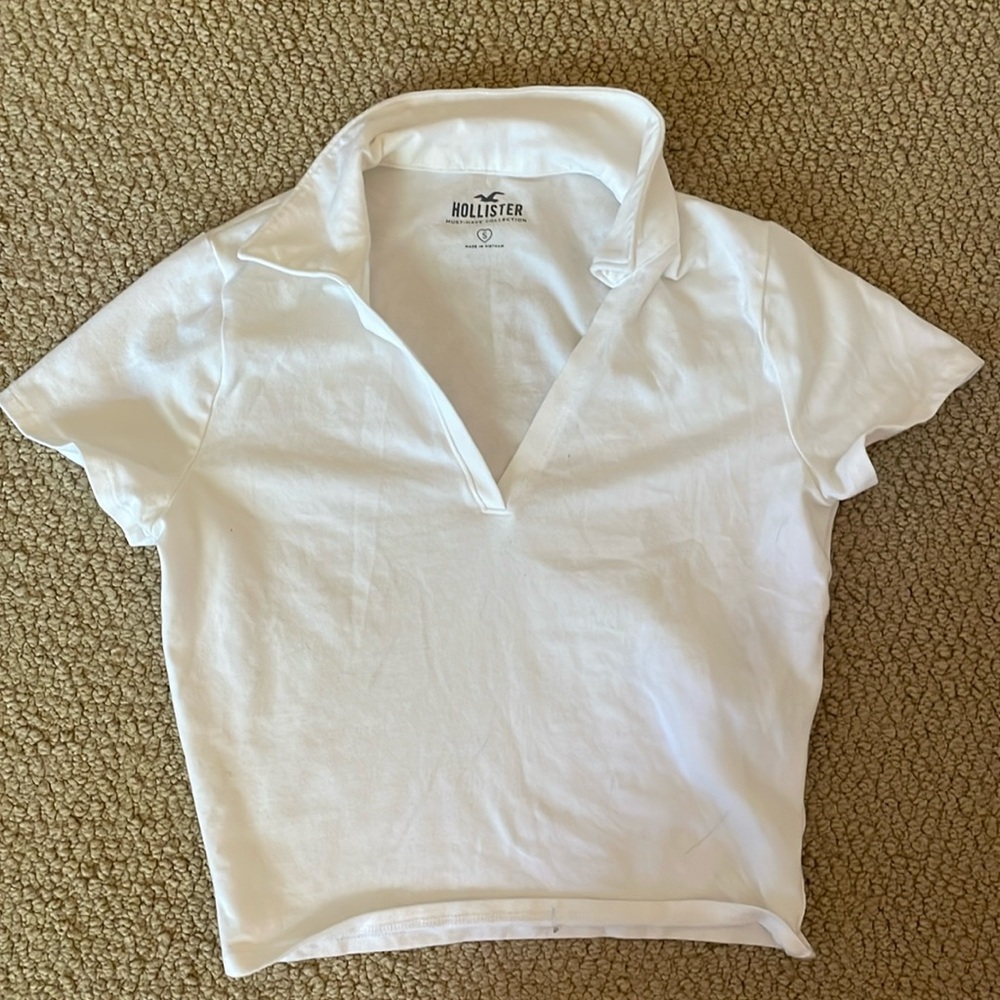 Hollister || Small || Crop Top
